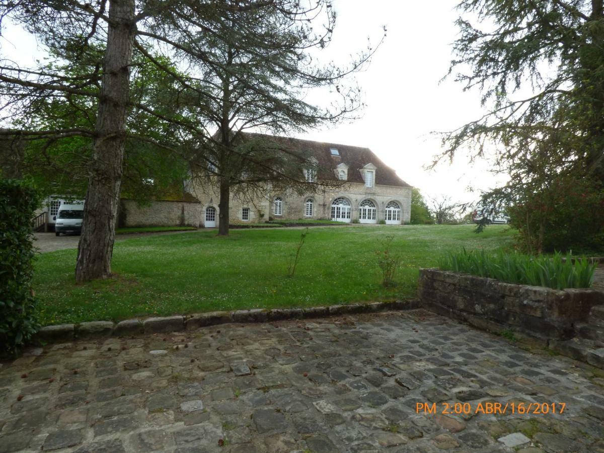 Château de Montramé Soisy-Bouy Exterior foto